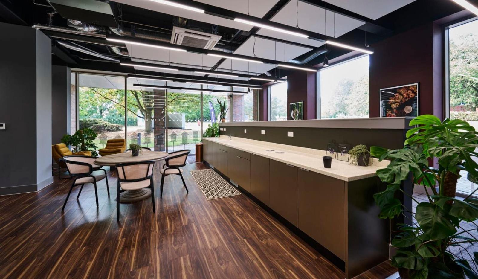 For Students Only The Oaks In Coventry Apartment Exterior photo